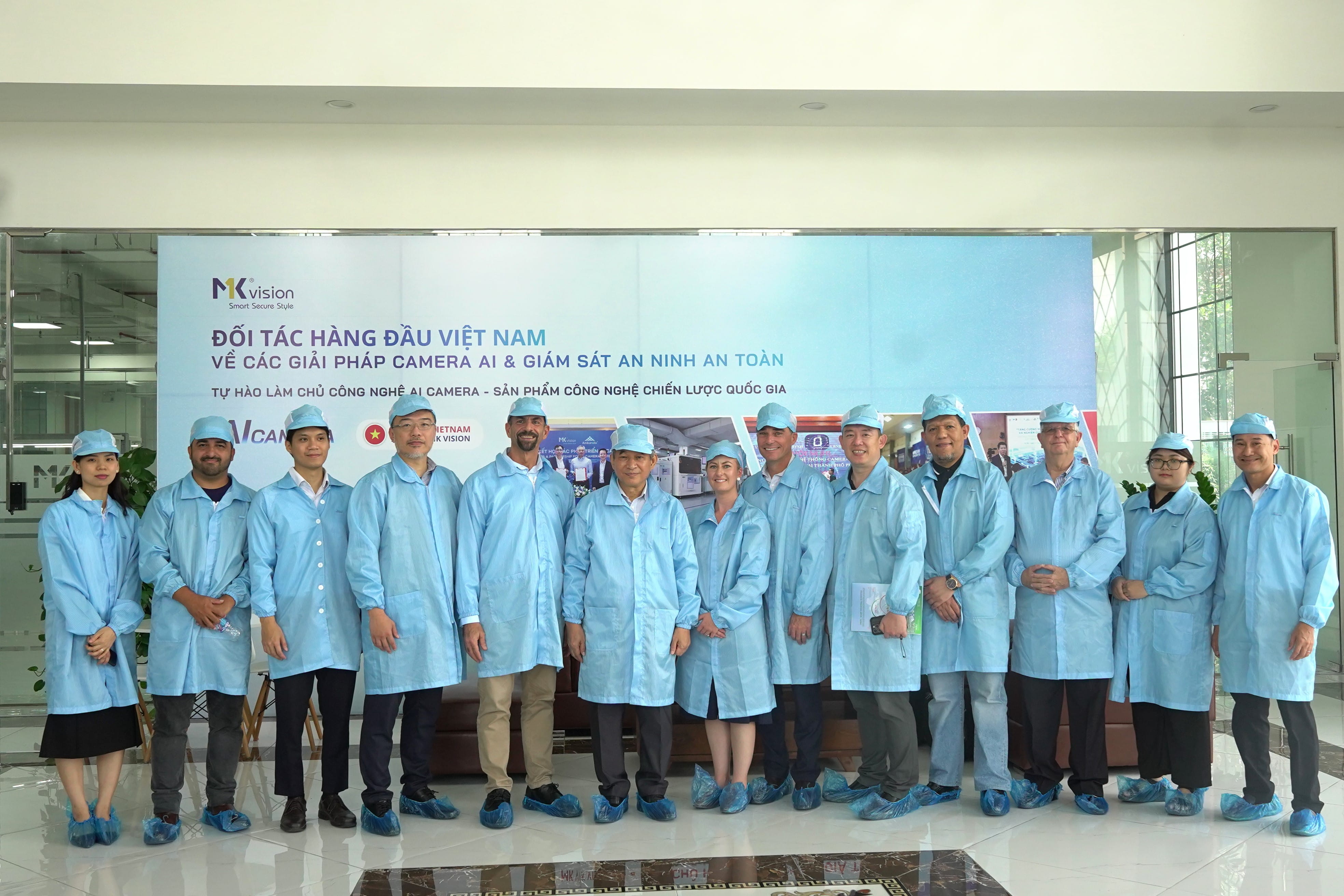 MK VISION ĐÓN TIẾP ĐOÀN DOANH NGHIỆP ÚC TỚI THAM QUAN VÀ LÀM VIỆC TẠI NHÀ MÁY